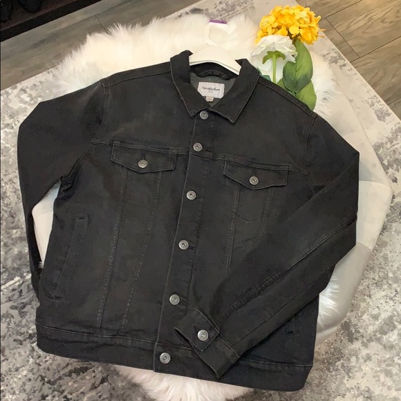 Other - New! Men’s Black Jean Jacket LG
